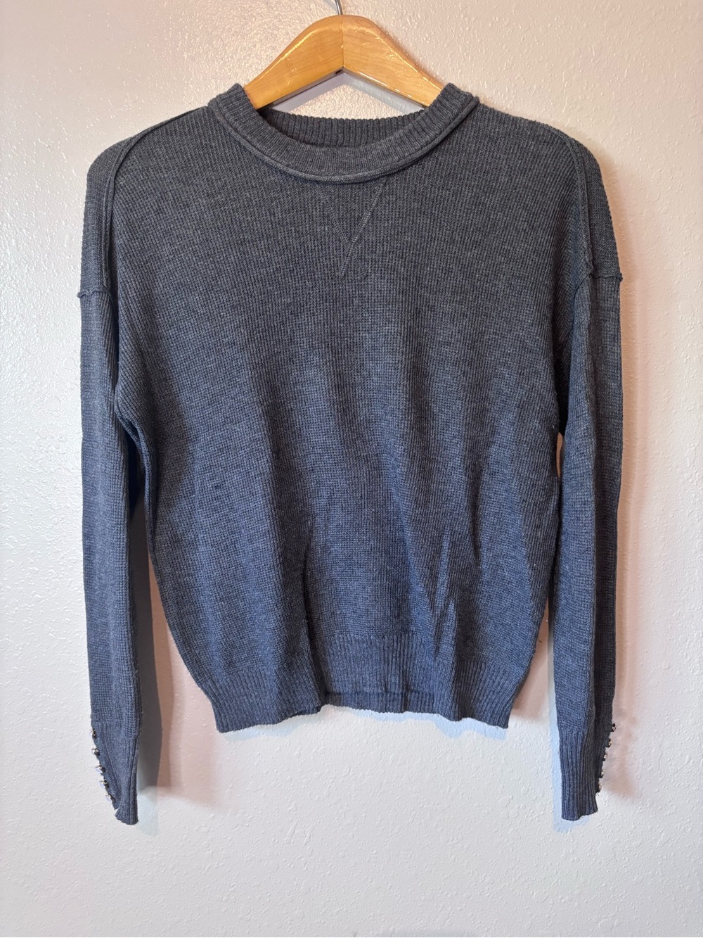 Heartloom crew neck sweater